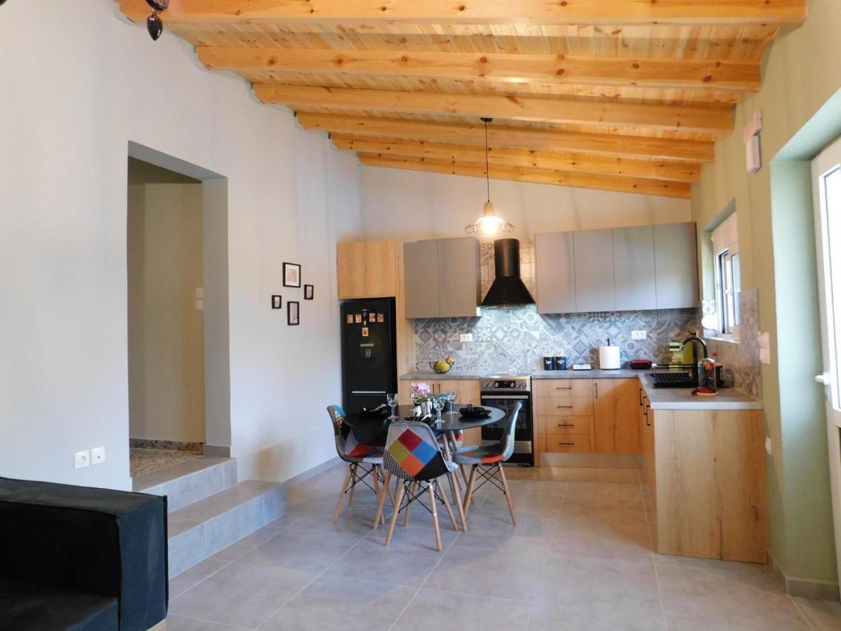 M & M House Villa Agia  ภายนอก รูปภาพ