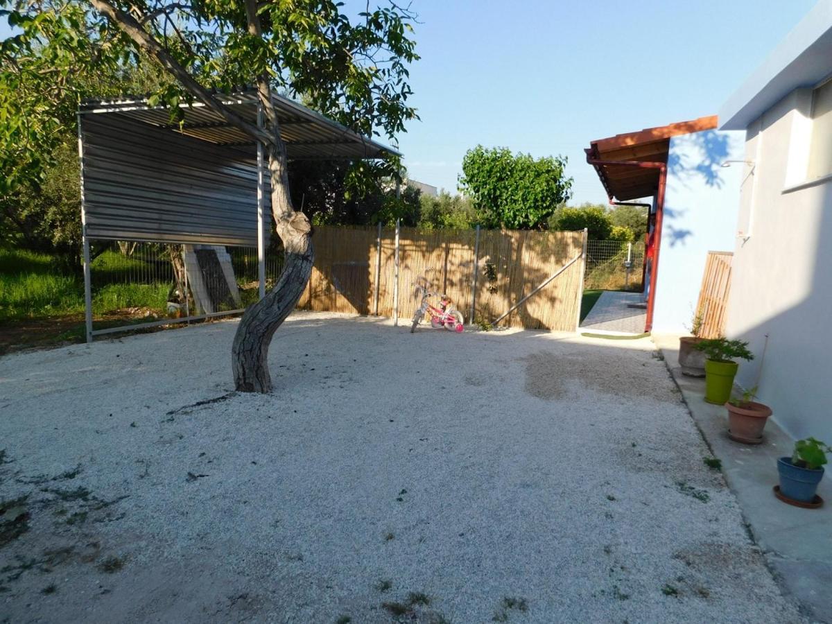 M & M House Villa Agia  ภายนอก รูปภาพ